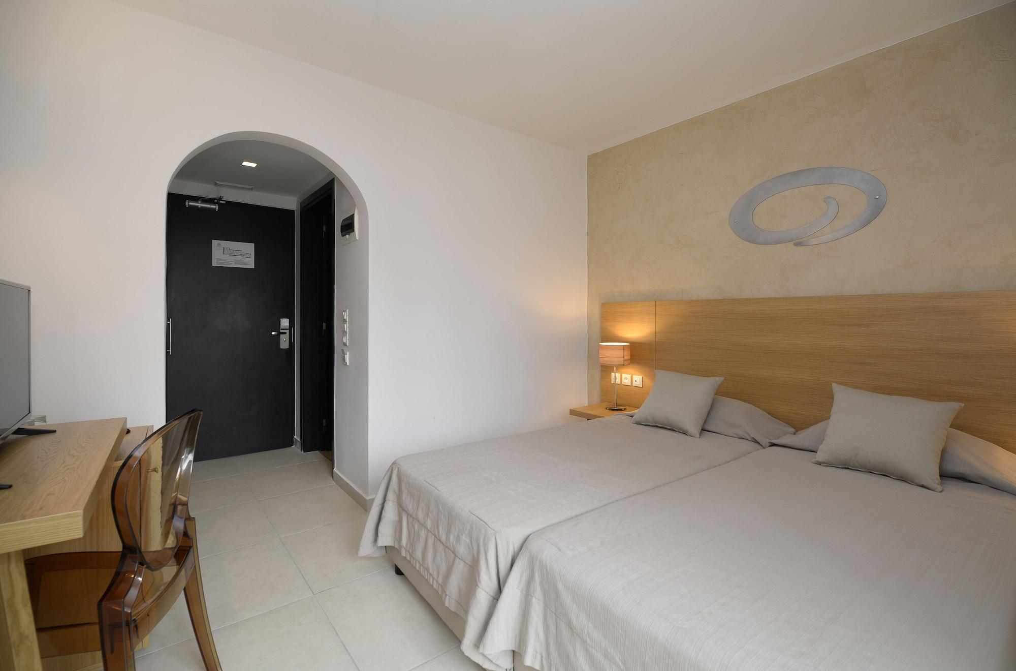 Golden Beach Hersonissos  Exterior photo